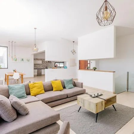 Sunset White - Ocean View, Jakuzzi, Heated Pool, Air-conditioning, Grill Villa Playa de las Americas (Tenerife)