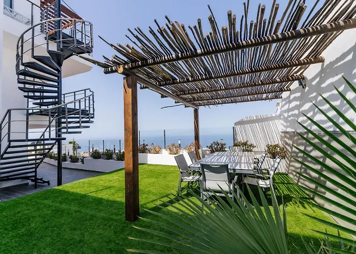 Sunset White - Ocean View, Jakuzzi, Heated Pool, Air-conditioning, Grill Villa *