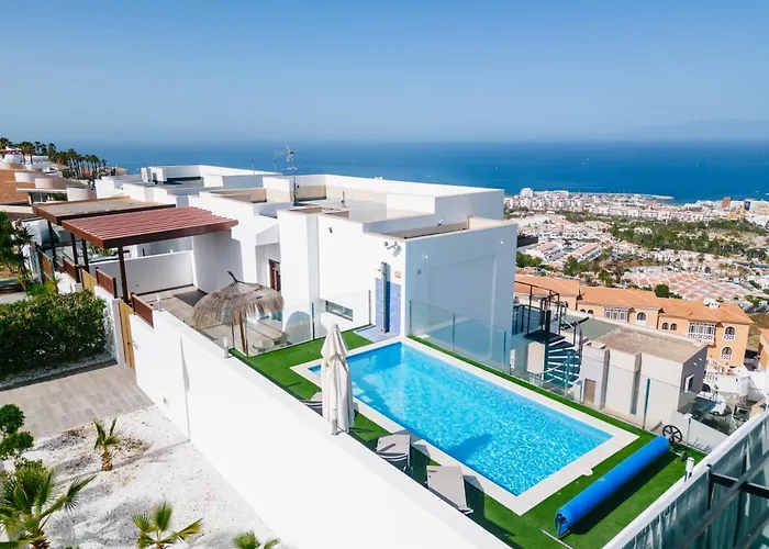 Sunset White - Ocean View, Jakuzzi, Heated Pool, Air-conditioning, Grill * Playa de las Américas