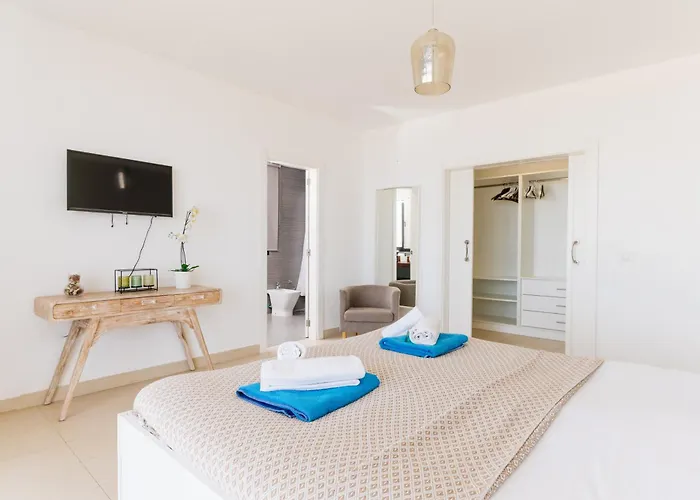 Sunset White - Ocean View, Jakuzzi, Heated Pool, Air-conditioning, Grill Βίλα